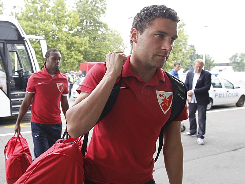 Abreise aus Belgrad: Dusko Tosic heuert bei Real Betis an.