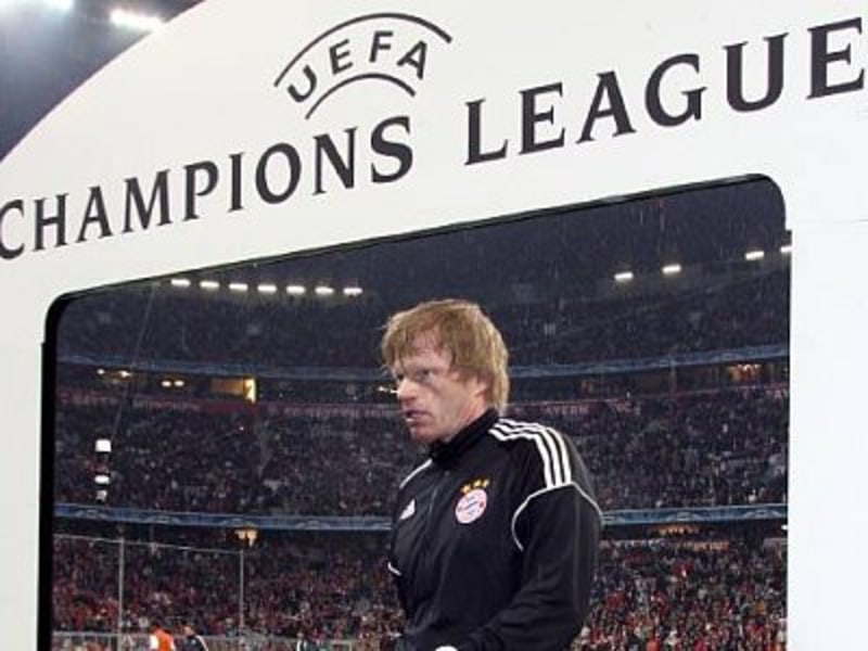 Oliver Kahn muss zuschauen