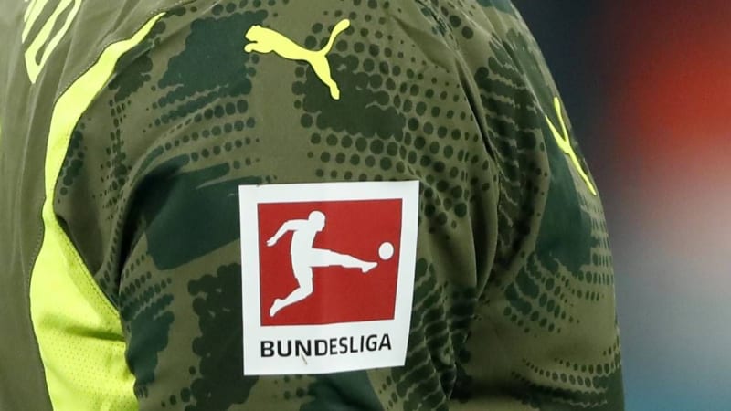 DORTMUND - Bundesliga logo on the shirt during the Bundesliga match between Borussia Dortmund and Bayer Leverkusen at the Signal Iduna Park on Jan. 10, 2025 in Dortmund, Germany. ANP Hollandse Hoogte BART STOUTJESDIJK Bundesliga 2024 25 xVIxANPxSportx xBartxStoutjesdijkxIVx 517656705 originalFilename: 517656705.jpg