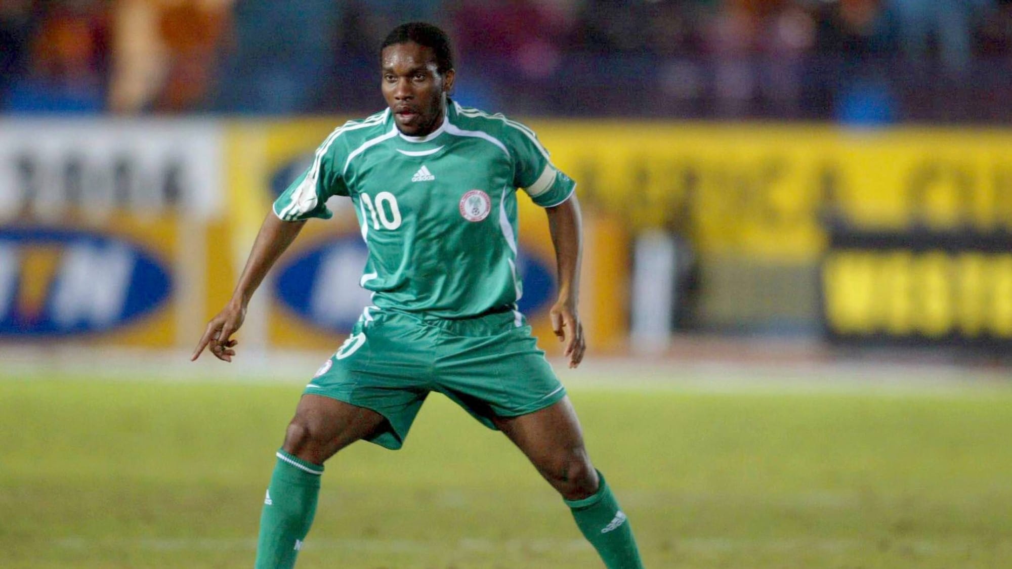Augustine Okocha (Nigeria) am Ball Fußball Länderspiel Herren Africa Cup of Nations 2006, African, Coupe D Afrique des, ACN, CAN, Afrikapokal, Afrika Pokal Einzelbild pan12485 o0 Nationalteam Kairo Dynamik,