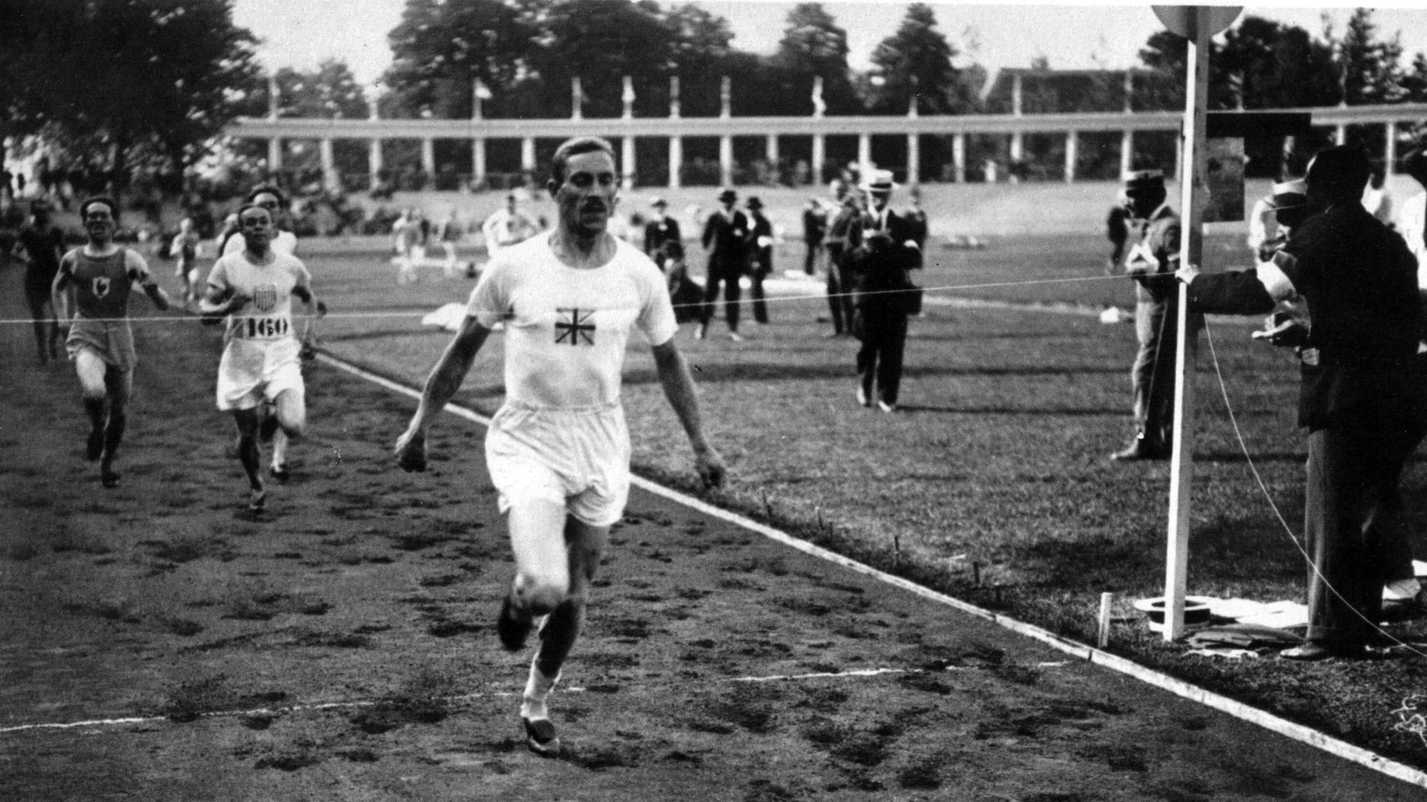 Finale &#252;ber 800 Meter bei Olympia 1920