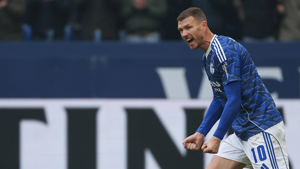 Dzekos-Treffer-leitet-sp-te-Aufholjagd-ein-Schalke-holt-Punkt-gegen-Kaiserslautern