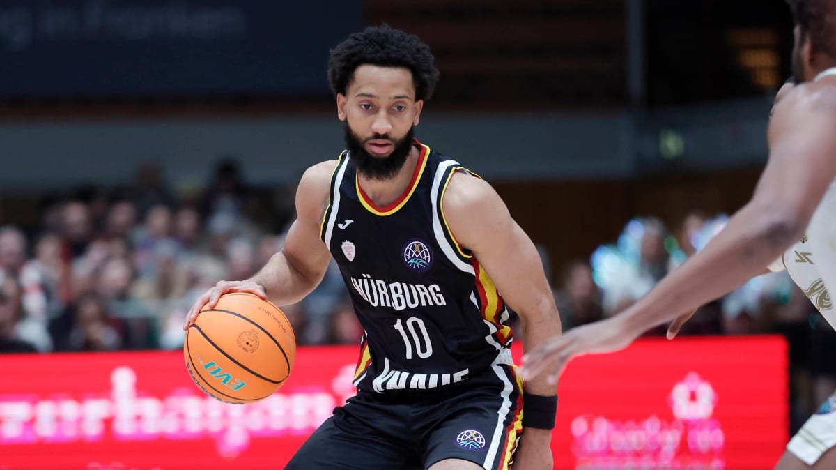 W-rzburg-verpasst-Sensation-Topfavorit-Malaga-gewinnt-denkbar-knapp