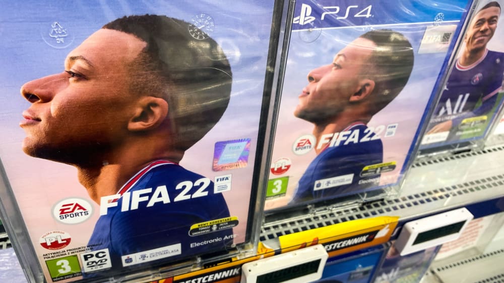 FIFA 22 Editionen im Laden - Bald Geschichte? EA sagt Nein.