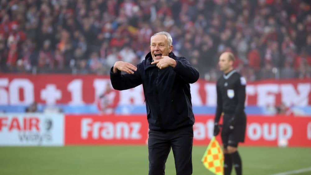 Fordert noch einmal das Maximum von seinen Profis: Freiburgs Coach Christian Streich.