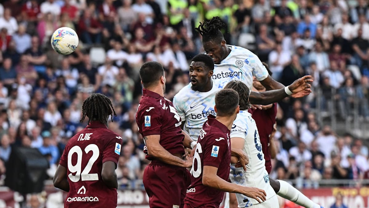 Kopfballtor zum 2:0 für Inter: Bisseck steigt höher als Thuram