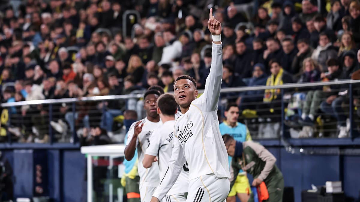 Vor-den-Augen-von-Brahim-Diaz-Mbapp-verwandelt-per-Panenka