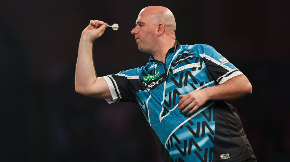 Im-Video-Rob-Cross-macht-Ally-Pally-per-Big-Fish-zum-Tollhaus