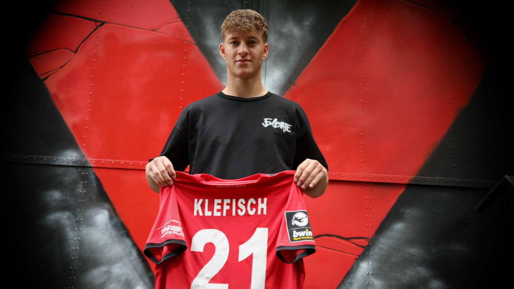 Neu auf der "Schäl Sick": Mittelfeldspieler Ben Klefisch folgt seinem Bruder und wechselt leihweise zu Viktoria Köln.