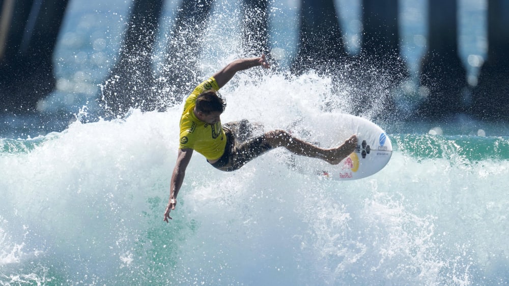 Leon Glatzer ist deutscher Meister im Surfen.