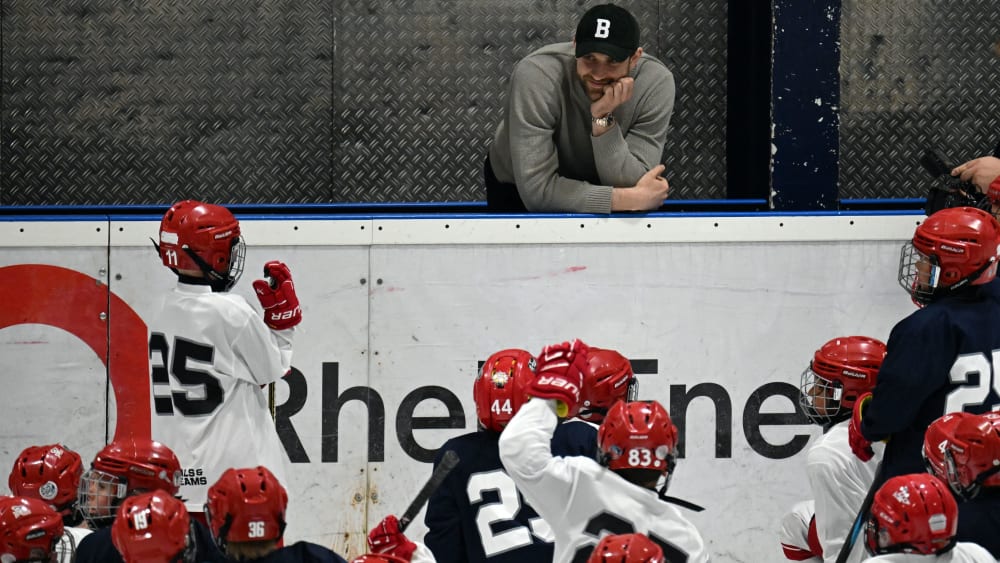 Sprzęt dla jego rodzinnego klubu dziesiątki potomków: Leon Draisaitl.