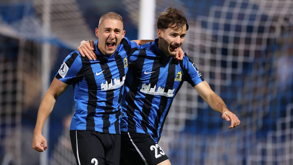 Festung Moselstadion: Trier beendet Homburger Ungeschlagen-Serie - kicker Festung Moselstadion: Trier beendet Homburger Ungeschlagen-Serie - kicker