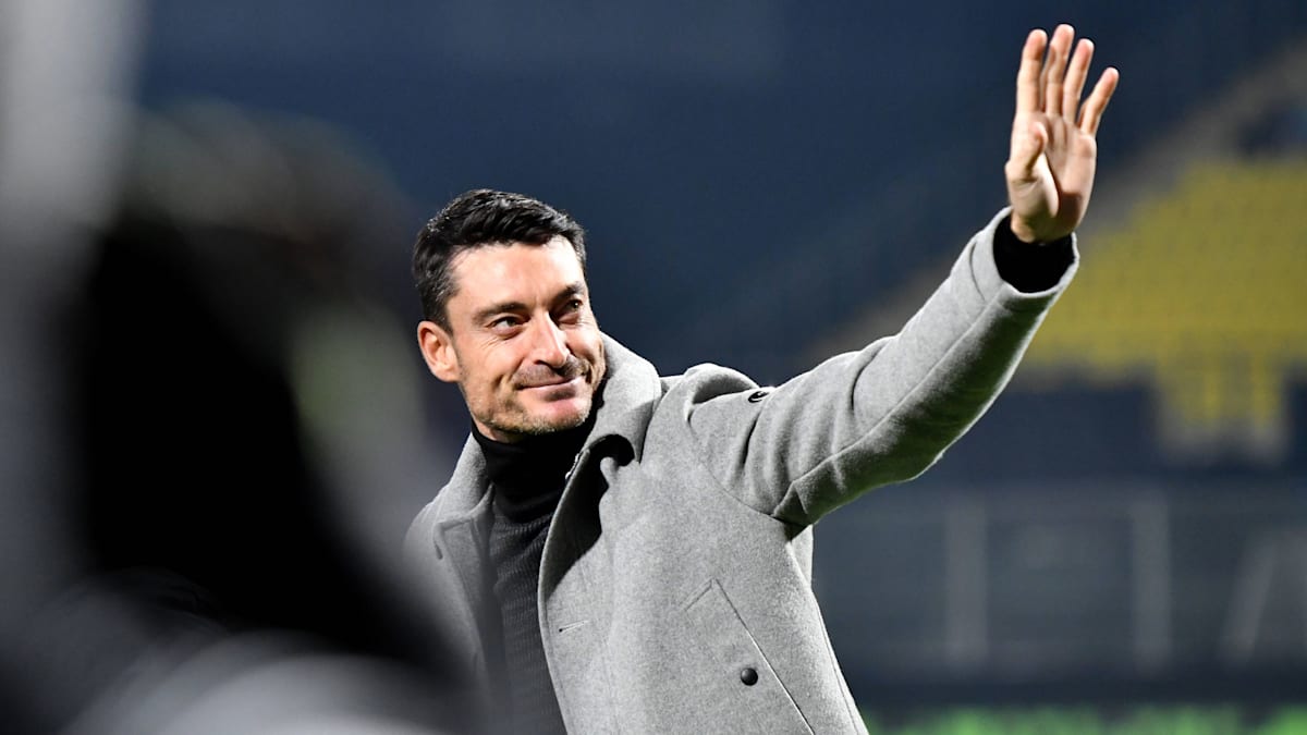 Riera-soll-die-Eintracht-schon-gegen-Leverkusen-coachen