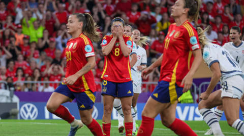 Spanien siegt trotz zwei verschossenen Elfmetern