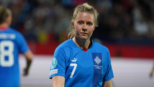 Selma Sol Magnusdottir im Trikot der isländischen Nationalmannschaft.