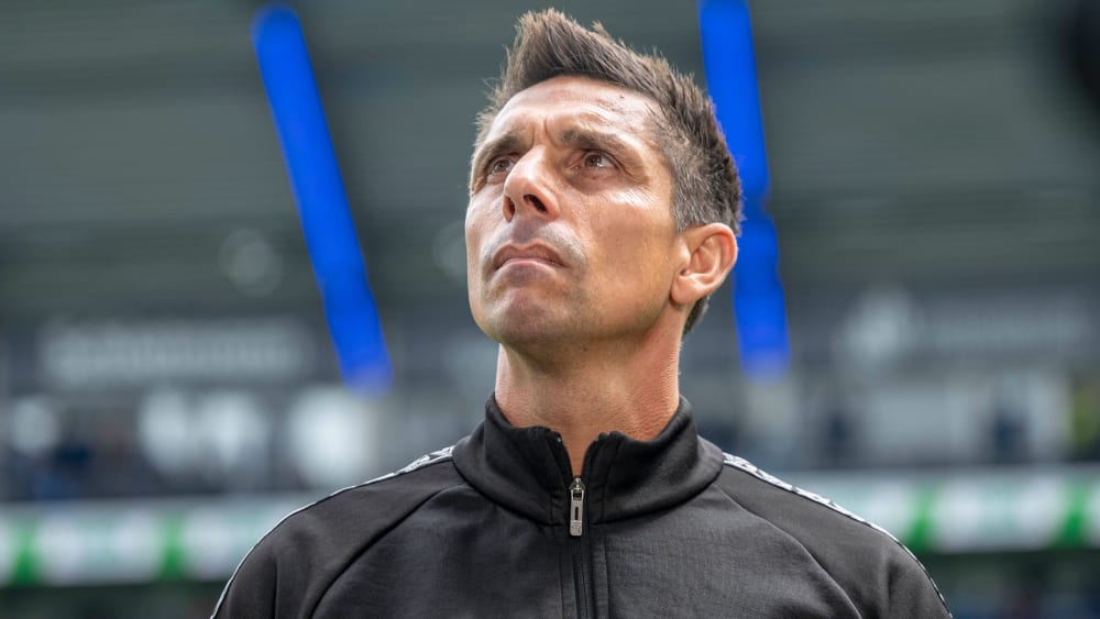 Marcel Rapp empfängt mit Holstein Kiel am Sonntag den Tabellenführer.
