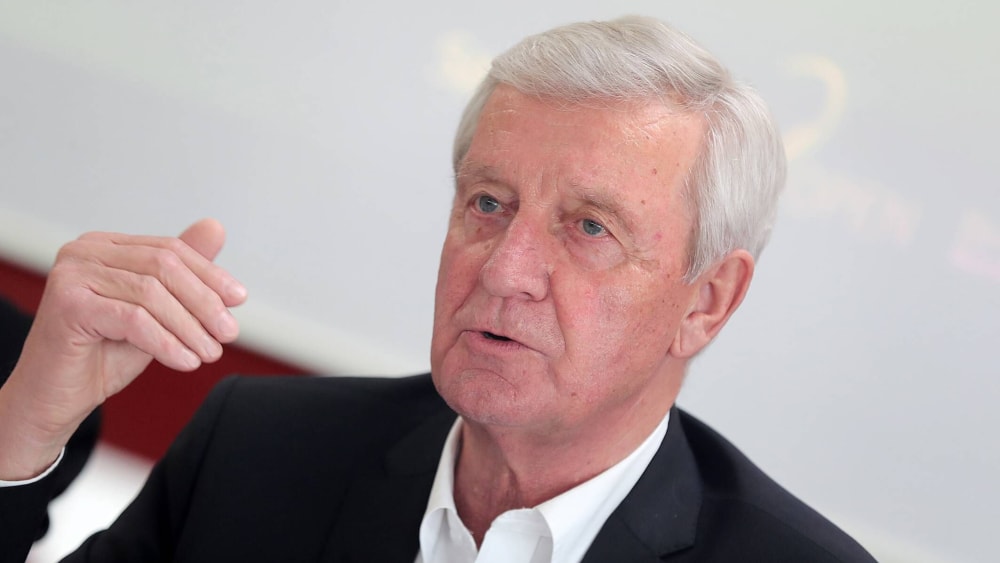 Braunschweig trauert um Ehrenpräsident Tenzer - kicker