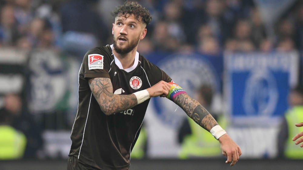 Geht mit der Kapitänsbinde voran: Marcel Hartel schnürte gegen Schalke den Doppelpack.