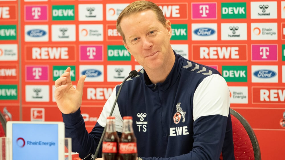 Kölns Trainer Timo Schultz will im ersten Spiel den 1. FC Heidenheim schlagen.