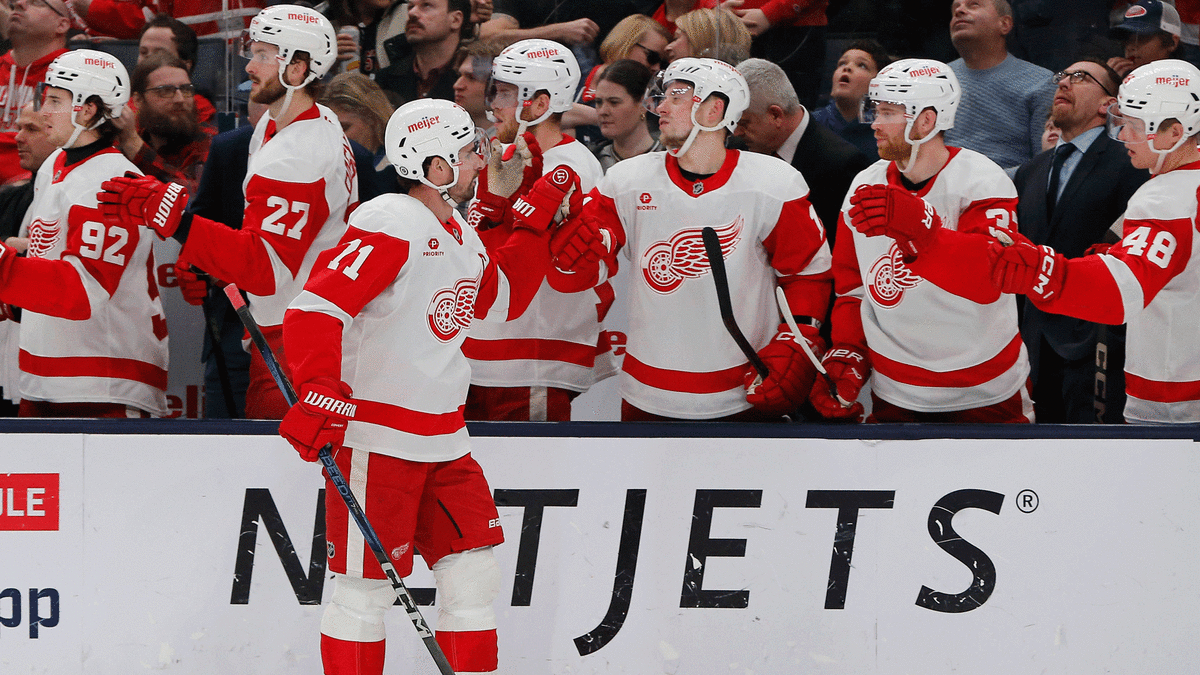 Seider-mit-17-Assist-beteiligt-Detroit-Red-Wings-gewinnen-Spektakel
