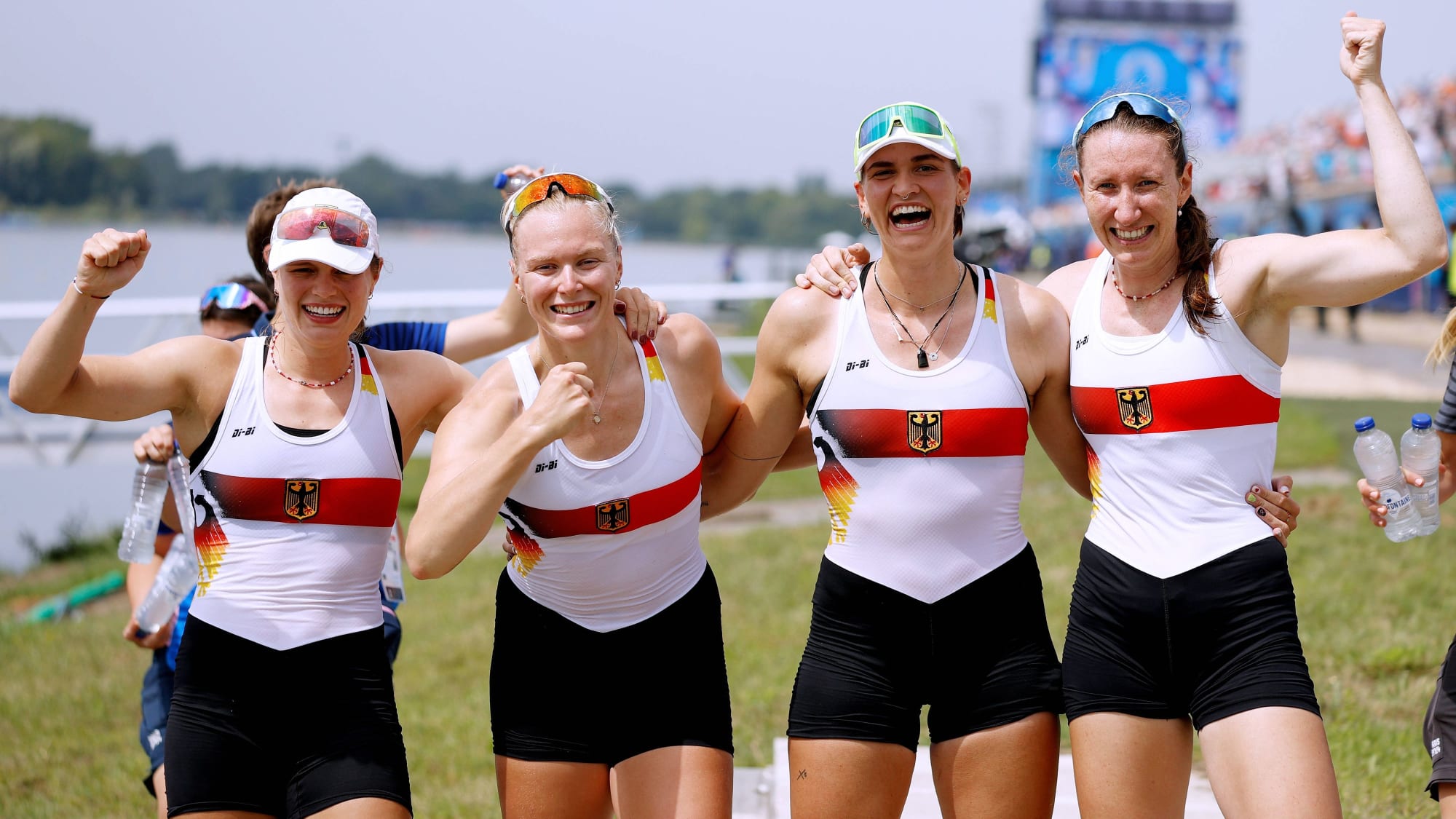 Maren Wölz, Tabea Schendekehl, Leonie Menzel, Pia Greiten (v.l.n.r.)