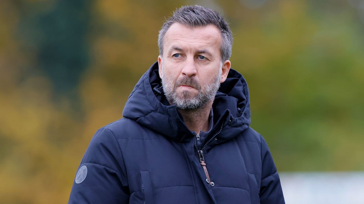 -Gl-ck-auf-kann-er-schon-Dabrowski-soll-Aue-vor-dem-Abstieg-bewahren