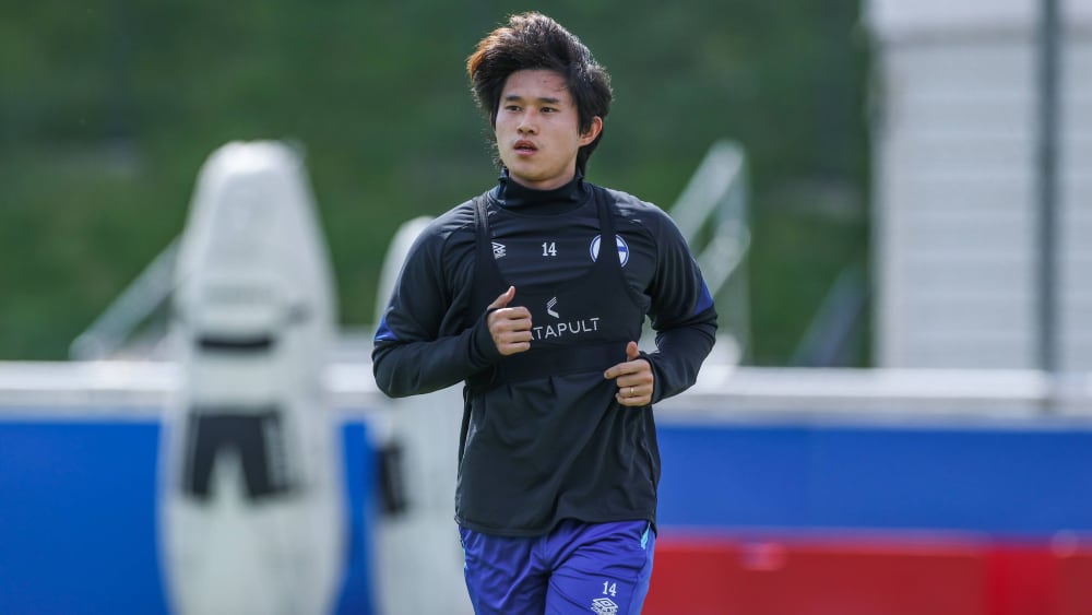 Neuer Anlauf: Dong-Gyeong Lee bleibt auf Schalke.