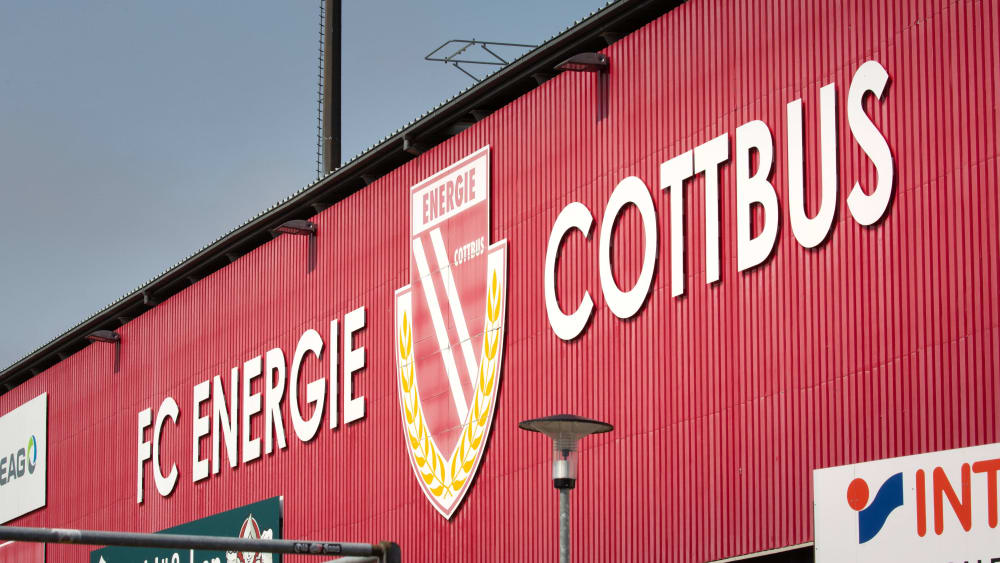 Wurde seinem Namen vor allem im Gästeblock zuletzt nur bedingt gerecht: Das Cottbuser Stadion der Freundschaft