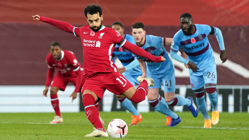 Vom Punkt: Liverpools Mo Salah versenkt den Elfmeter zum 1:1-Ausgleich.