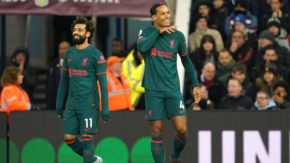 Strahlemänner: Liverpools Torschützen Mo Salah und Virgil van Dijk (re.).