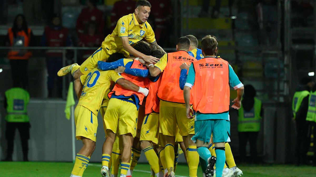 Samt 5:0-Schützenfest: Frosinone folgt Venedig in die Serie A