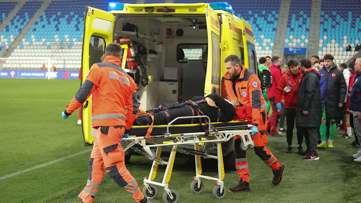 Dreimal Rot und ein bewusstloser Trainer: Außergewöhnliche Niederlage der Türkei in Kroatien