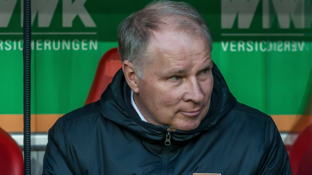 Augsburg-Manager Stefan Reuter geht von einer planmäßigen Austragung der Partie gegen Mainz aus.