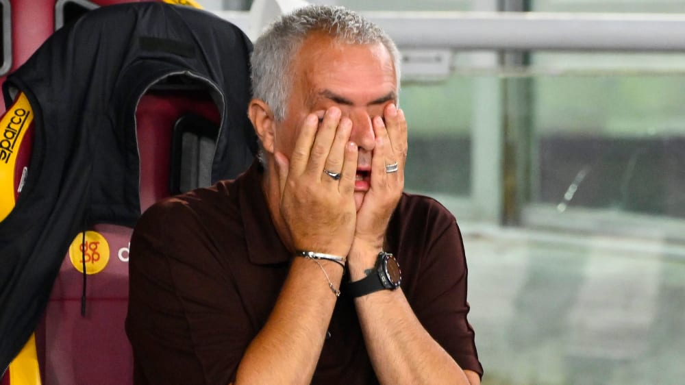 José Mourinho war beim EL-Finale gegen Sevilla schwer zu beruhigen.
