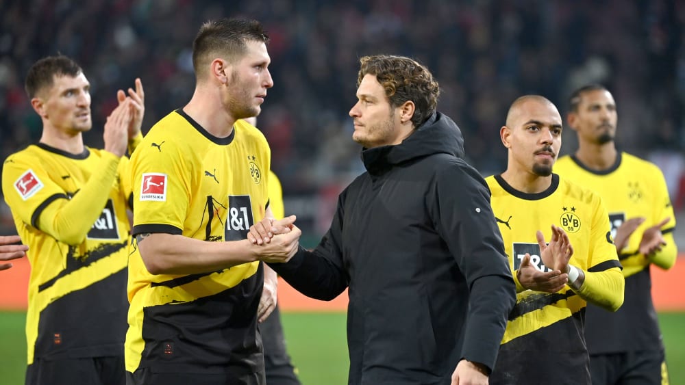Raus aus dem nassen Deutschland: Edin Terzic startet mit Borussia Dortmund ins Trainingslager nach Spanien.