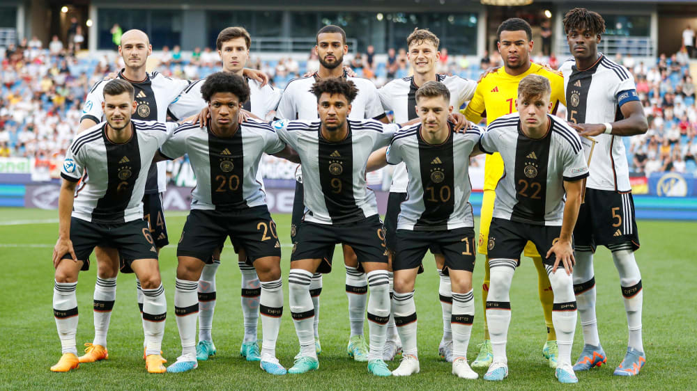 Die deutsche U 21 braucht ein kleines Wunder, um noch ins EM-Viertelfinale einzuziehen.