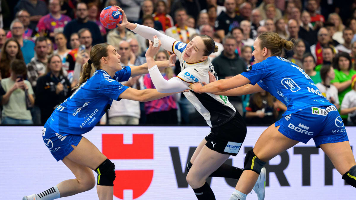 Deutschland-mit-Pflichtsieg-gegen-F-r-er-auf-Kurs-Viertelfinale