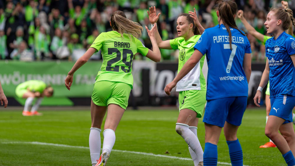 Im DFB-Pokal praktisch nicht zu schlagen: Die Frauen des VfL Wolfsburg sind Pokal-Expertinnen.