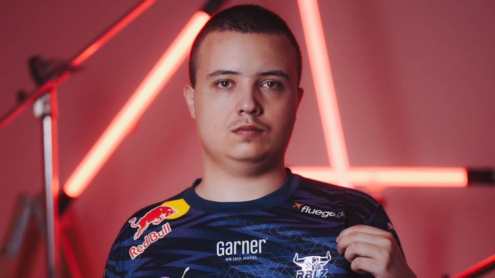 Der neue Stern am eSport-Himmel von FC 25? Alihan Hadzhi ist furios gestartet.