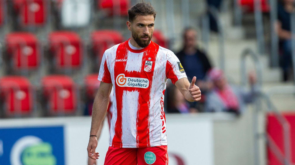 Steht kommende Saison vor seinem Drittliga-Debüt: Romario Hajrulla verlässt Rot-Weiß Erfurt in Richtung Energie Cottbus.