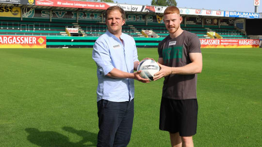 David Bumberger schließt sich der SV Ried an.