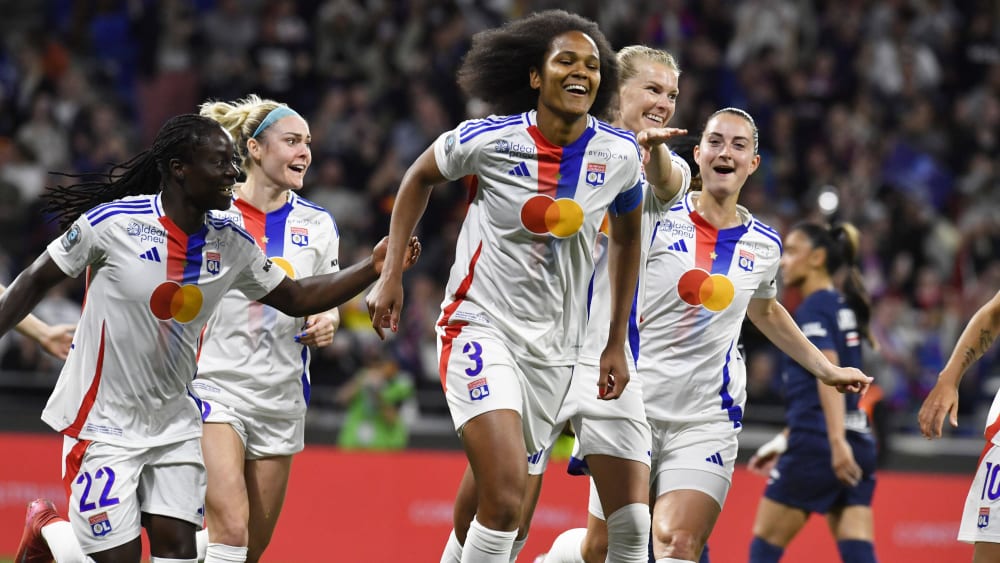 0 von Wendie Renard (vo.) mit.