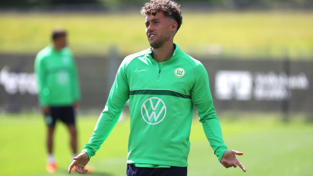 "Es hat mir auch die Augen geöffnet." Luca Waldschmidt spricht über sein erstes Jahr beim VfL Wolfsburg.