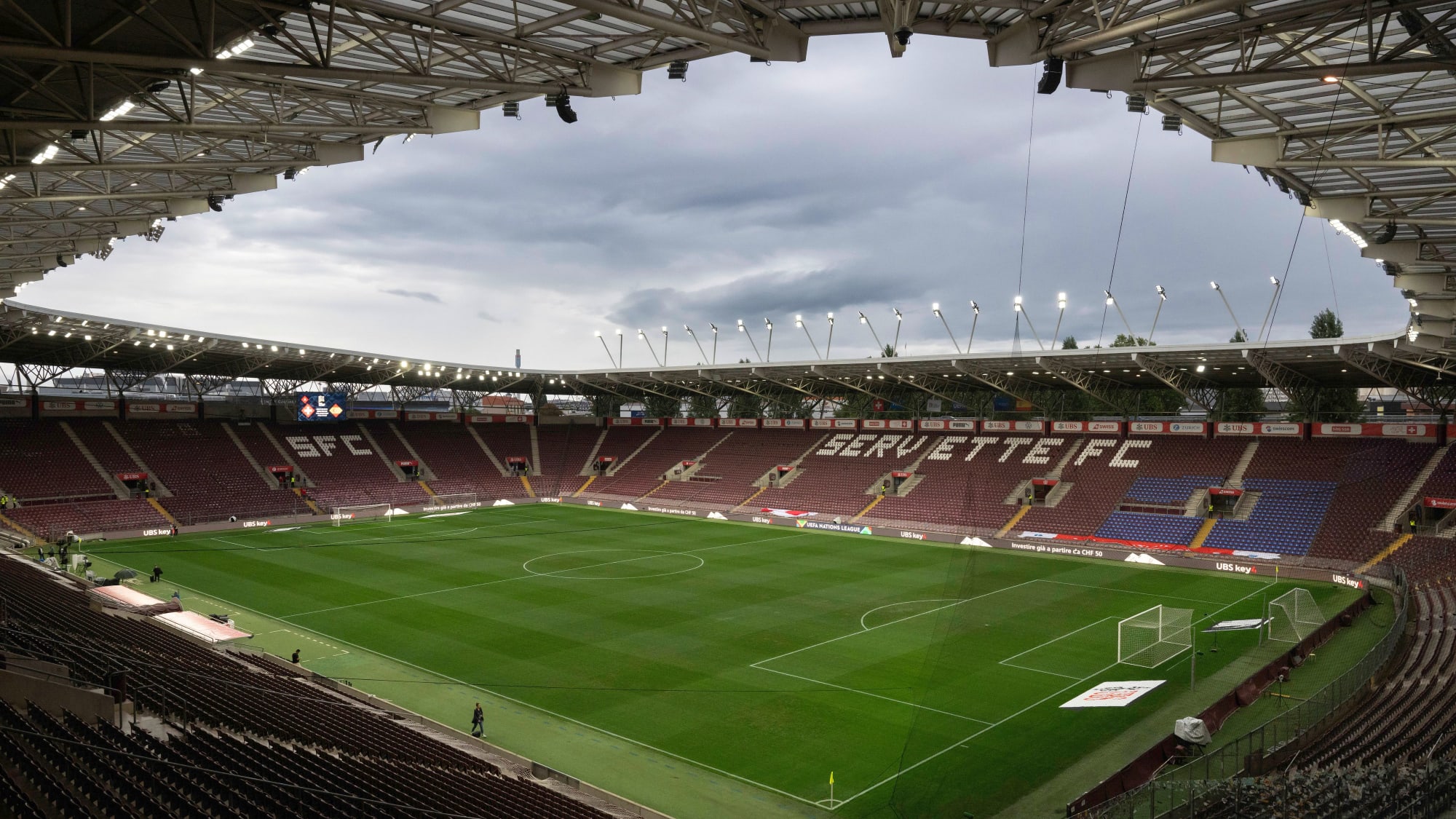 Innenansicht des "Stade de Geneve"