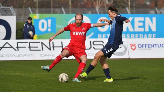 Nicht nur sportlich für Eintracht Norderstedt wertvoll: Kapitän Juri Marxen (links)