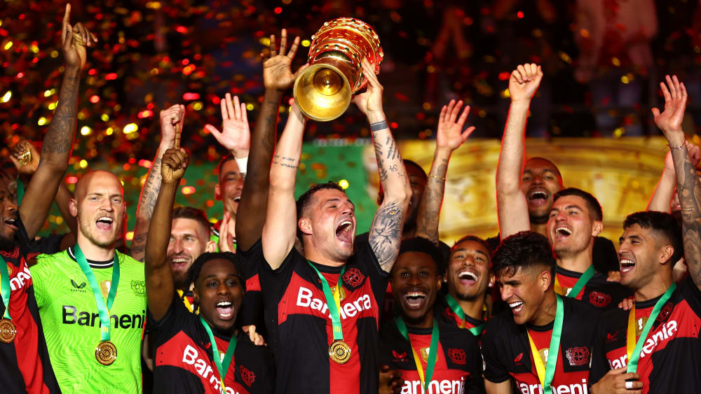 National komplett überlegen: Bayer 04 Leverkusen hat nach der Bundesliga auch den DFB-Pokal gewonnen.