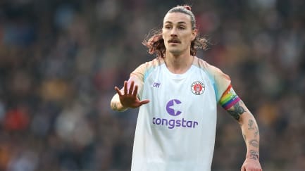 Antizipiert gut und ist nun auch noch torgefährlich: Jackson Irvine.