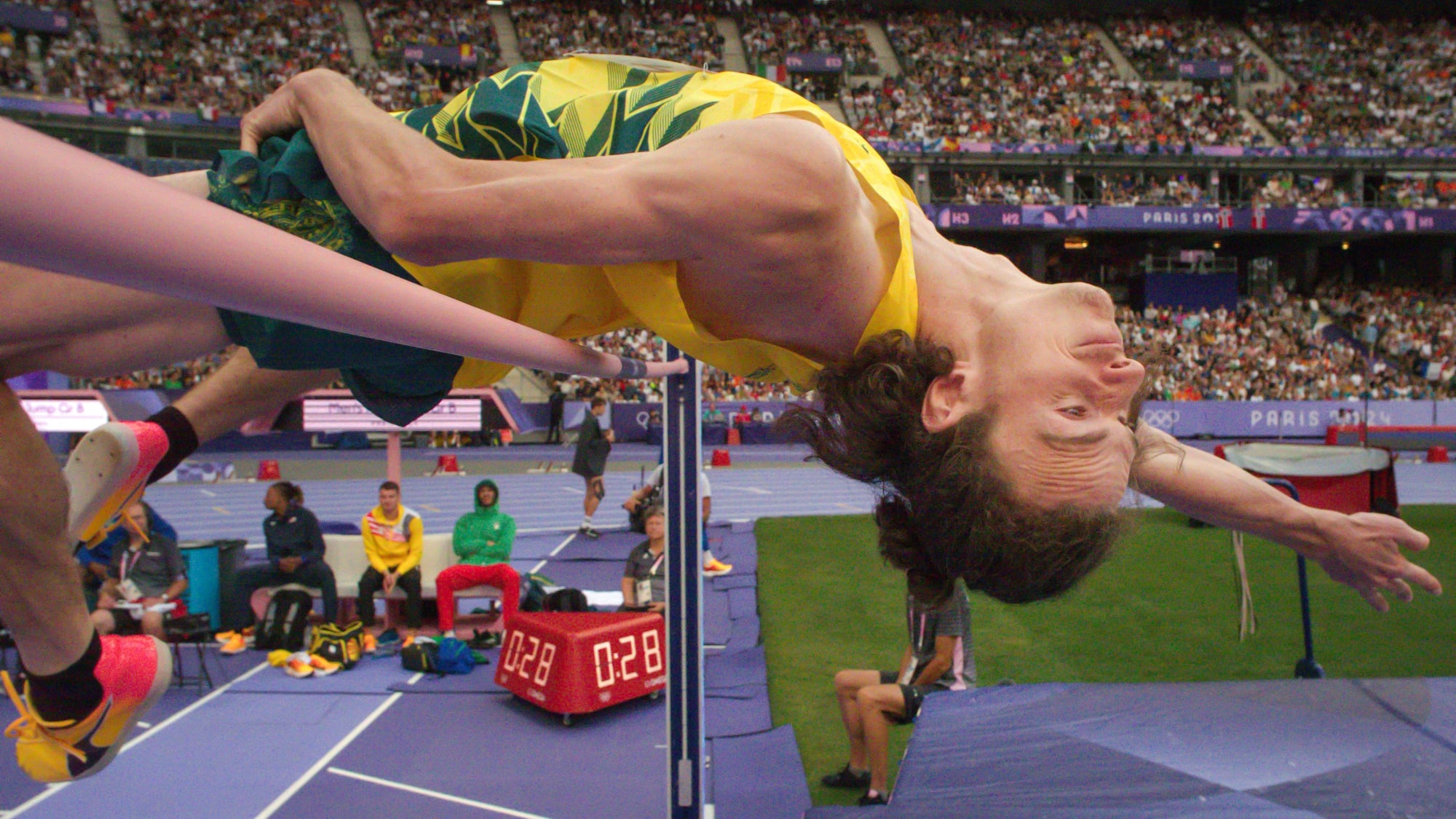 Der Australier Joel Baden beim Hochsprung aus der Nähe fotografiert