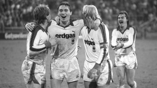 Borussia Mönchengladbach um Uli Borowka (v.l.), Bernd Krauss, Hans-Günther Bruns und Ewald Lienen feierte beim 10:0 gegen Eintracht Braunschweig in der Saison 1984/84 den bis dato letzten zweistelligen Bundesliga-Sieg.