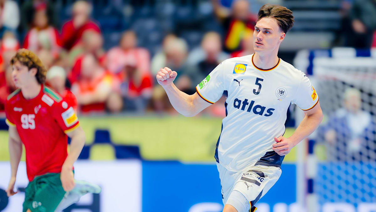 Sieben-Schluroff-Tore-in-einer-Halbzeit-Deutschland-ringt-Portugal-nieder